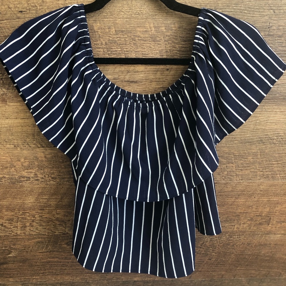 Stripped top